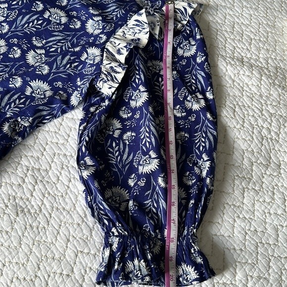 Universal Thread Blue Floral Print Puff 3/4 Sleeve Ruffle Top Blouse Size Small - Picture 15 of 16
